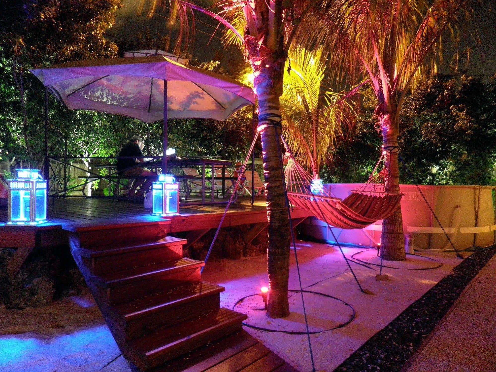Blue Ocean Guesthouse โอ๊คแลนด์พาร์ค ภายนอก รูปภาพ
